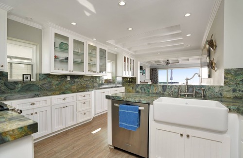 West Newport House | Spectacular Beachfront Luxury Lower Unit - Patio on the Sand
