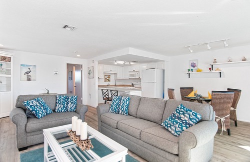 Nokomis Condo | Spectacular Beachfront Living on Casey Key