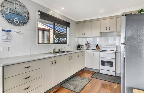 Emu Park House | Spectacular Emu Park Get Away!