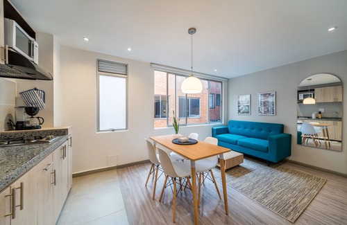 Financial District Apartment | Spectacular High-End Apartment in Chapinero Alto with Wifi