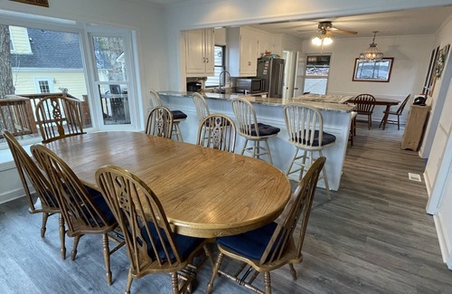 Littleton House | Spectacular - Main Lake Home - Huge Dock - Sleeps 18