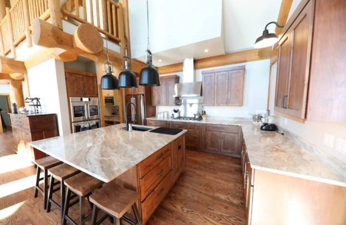 Rosman Cabin | Spectacular mountain lodge with long mountain and lake views. Sunset heaven!
