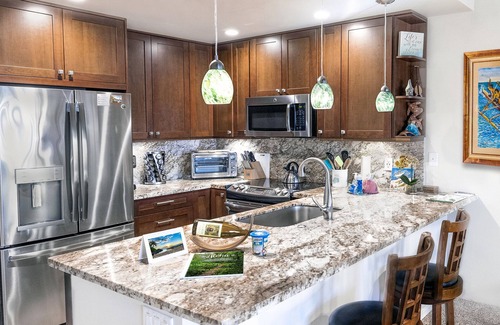 Kihei Condo | Spectacular Ocean View Front Row 2 Bedroom Condo! H-209