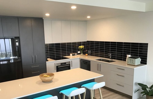 Tugun House | Spectacular Ocean Views - Modern 3 bedroom with Pool