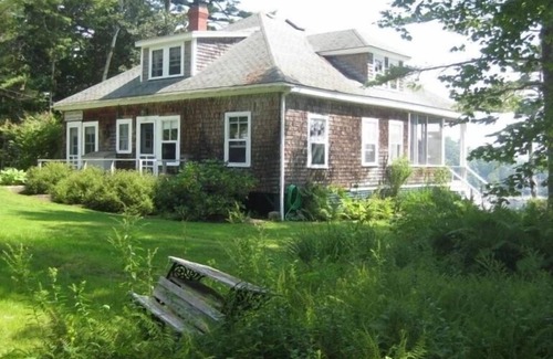 South Bristol Cottage | Spectacular Oceanfront House with private, Deep Water Dock