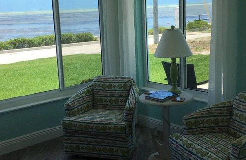 Marathon House | SPECTACULAR! PRIVATE POOL, OCEAN FRONT, & DOCK Sister house nextdoor VRBO#770357