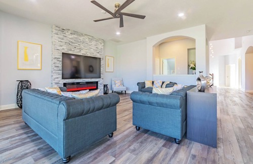 Riverview House | Spectacular Retreat in the Heart of Tampa, Florida