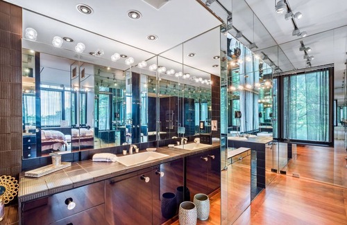 Ridgefield House | Spectacular Ridgefield Designer estate & Farm House, Pool