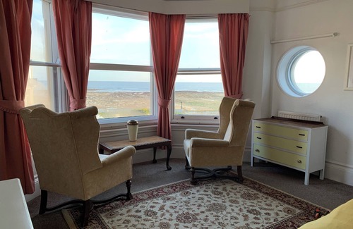 Margate Bed & Breakfast | Spectacular sea view double, exclusive bathroom