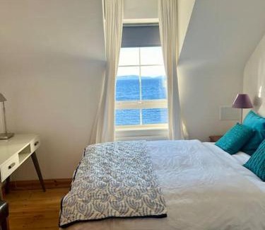 Tullaghan House | Spectacular Sea Views 3 bedroom