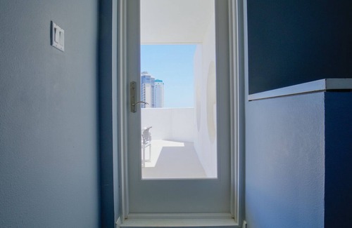 South Padre Island Condo | Spectacular Beachfront 15th Floor Penthouse with Private Rooftop Balcony