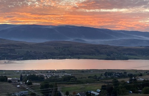 Vernon House | Spectacular valley views, spacious home, two king beds.