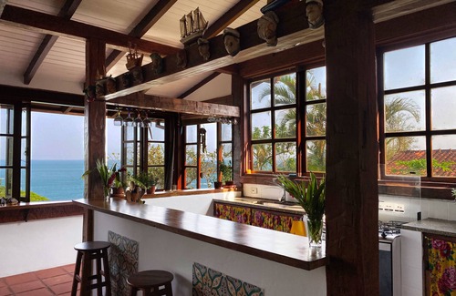 Barra do Sahy House | Spectacular View Condominium Sahy