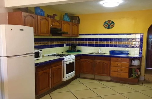 Manzanillo Apartment | SPECTACULAR VIEWS! Oceanfront condo with all you need for your vacations!