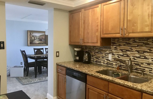 Island Estate Condo | Spectacular Waterview Location - 3 Months Minimum Stay