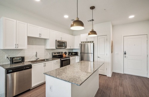 Austin Apartment | Spectra Parks 6204, Stunning Austin Oasis