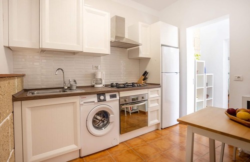 Fasnia House | Spend a wonderful time with your loved ones in this vacation home.