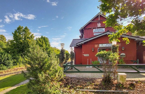 Harzgerode Apartment | Spend an unforgettable vacation in this inviting vacation home overlooking the park.