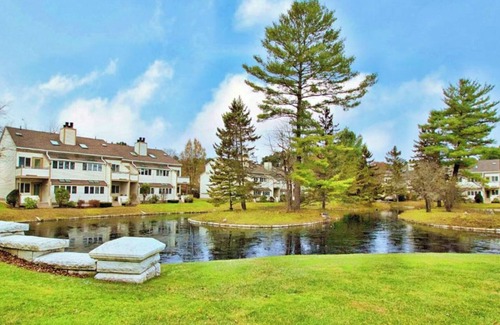 Lenox Condo | Spend Labor Day week in a spacious 2-bedroom, 2-bathroom condo in Lenox, MA