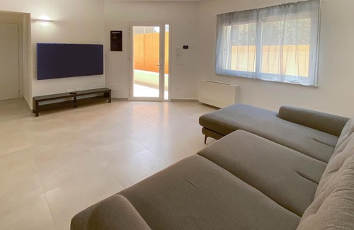 San Leone House | Spend wonderful vacations on the golden sandy beaches of Sicily.