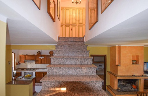 Eden Beach House | Spend your vacation in this beautiful vacation home in Sardinia.