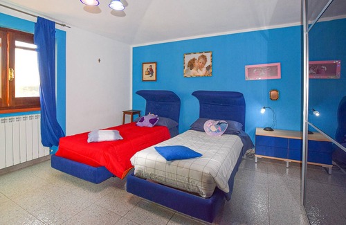 Eden Beach House | Spend your vacation in this beautiful vacation home in Sardinia.