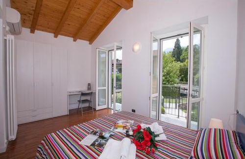 Bellagio House | spiaggia uno pool side apartment