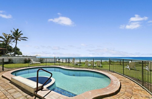 Mermaid Beach Apartment | Spindrift 24 - Beachfront Luxury