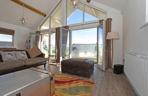Beadnell House | Spindrifter