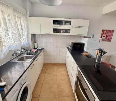 Larnaca District House | Spitaki 'The Little House by the beach'
