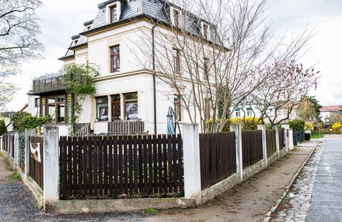 Radebeul House | "Spitzhausblick" in het Huis Felix