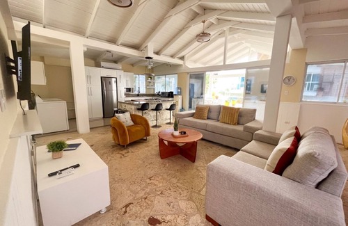 ProCab Apartment | Splendid 3-Bedroom Penthouse in vibrant Cabarete Center