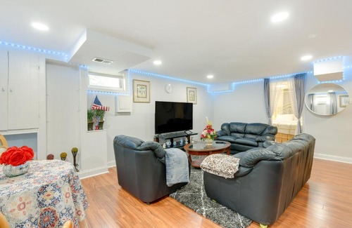 Hyattsville House | Splendid Hyattsville Home 7 Mi to Capitol!