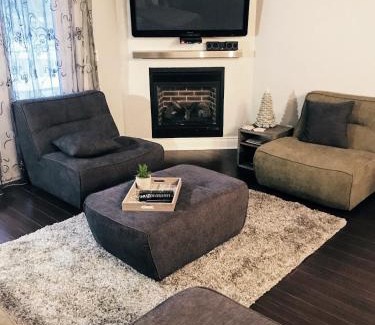 Bromont Apartment | Splendid Mountain View Condo with Pool & BBQ- Ski, MTB, Cycling, Golf, Telework!