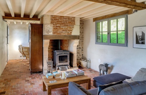 Honfleur Cottage | Splendid view, peaceful, big garden, 10 mn walk to town, free P, dogs accepted