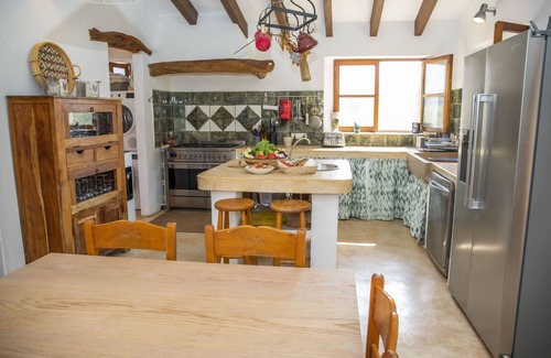 Esporles Ski Chalet | Splendid Villa With Nice Views Over the Valley