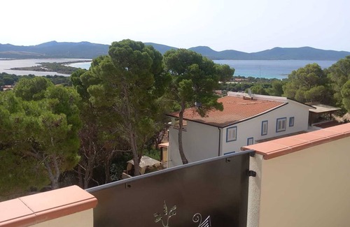 Porto Pino Apartment | Splendida Veduta sul Golfo di Palmas , Ammessi Animali Domestici