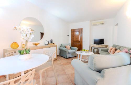 San Teodoro Apartment | SPLENDIDO APPARTAMENTO SAN TEODORO La Suaredda