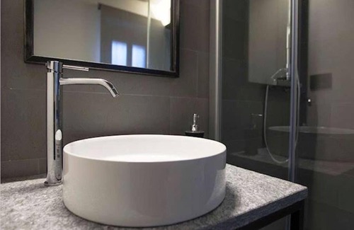 Ivrea Apartment | SPLENDIDO MONOLOCALE NEL CENTRO STORICO DEL BORGHETTO