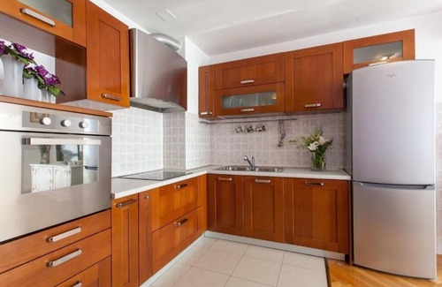 Znjan Condo | Split Beach Harmony