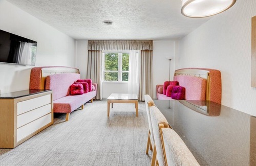 Lake Harmony Resort | Split Rock Resort