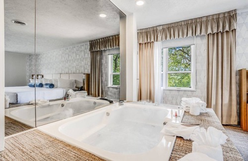 Lake Harmony Resort | Split Rock Resort