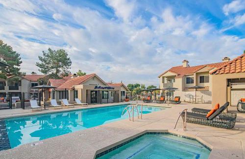 North Scottsdale Apartment | Sport Court -Game Room -King Bed -2 Self-Check In H2162