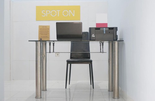 Makassar Hotel | SPOT ON 2330 Pondok Grand Mamoa