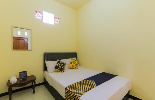 Senduro Hotel | SPOT ON 2378 Omah Nusantara Homestay