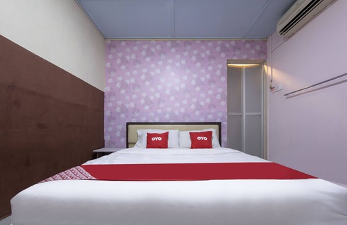 Daerah Kulai Hotel | Spot On 90305 Hen Hen Hotel
