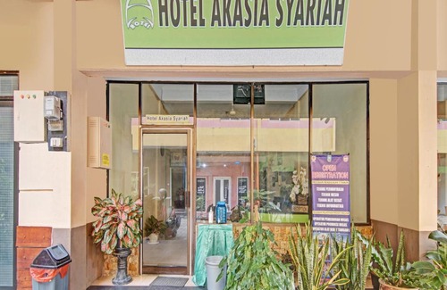 Pekanbaru Hotel | SPOT ON 90418 Akasia Hotel Syariah