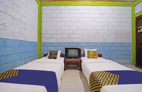 Pakem Hotel | SPOT ON 91085 Griya Estu Wening