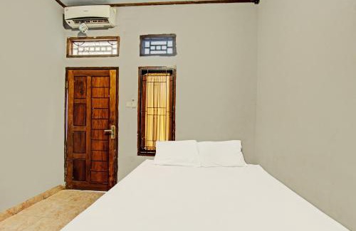 Mataram Hotel | SPOT ON 91981 Diwi Homestay