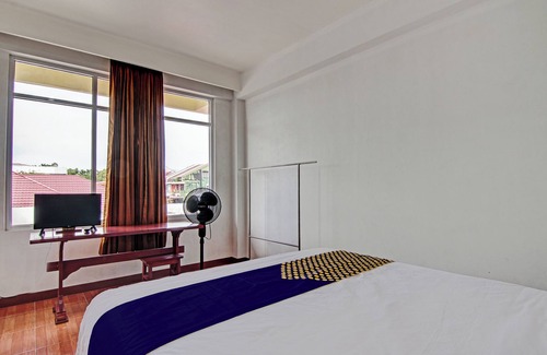 Pekanbaru Hotel | SPOT ON 92599 Pondok Anggrek Syariah